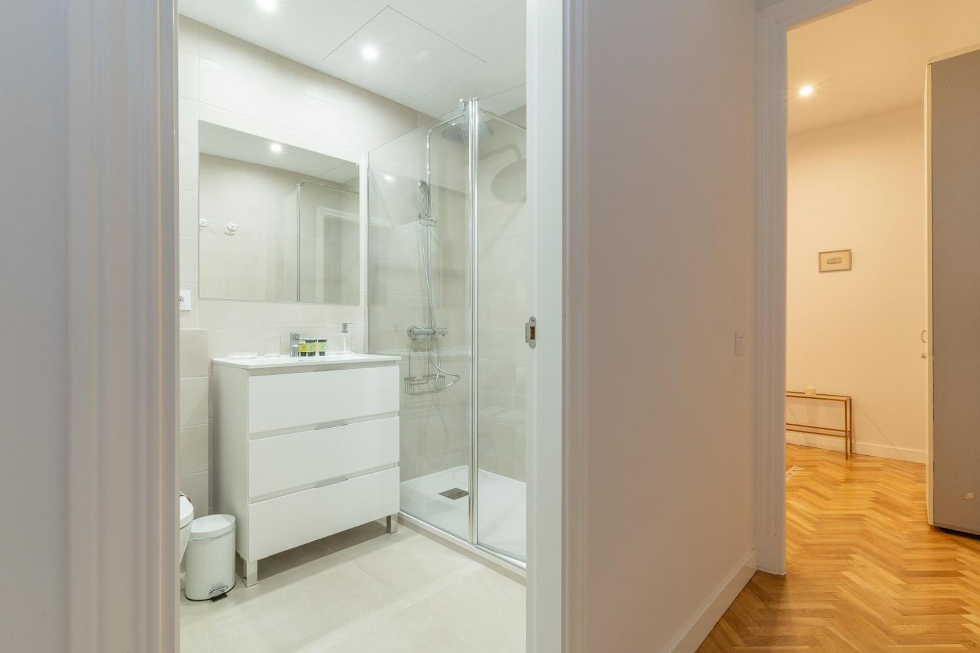Spacious Central-3Bedrooms 3Bathrooms-Sol Madrid Ngoại thất bức ảnh