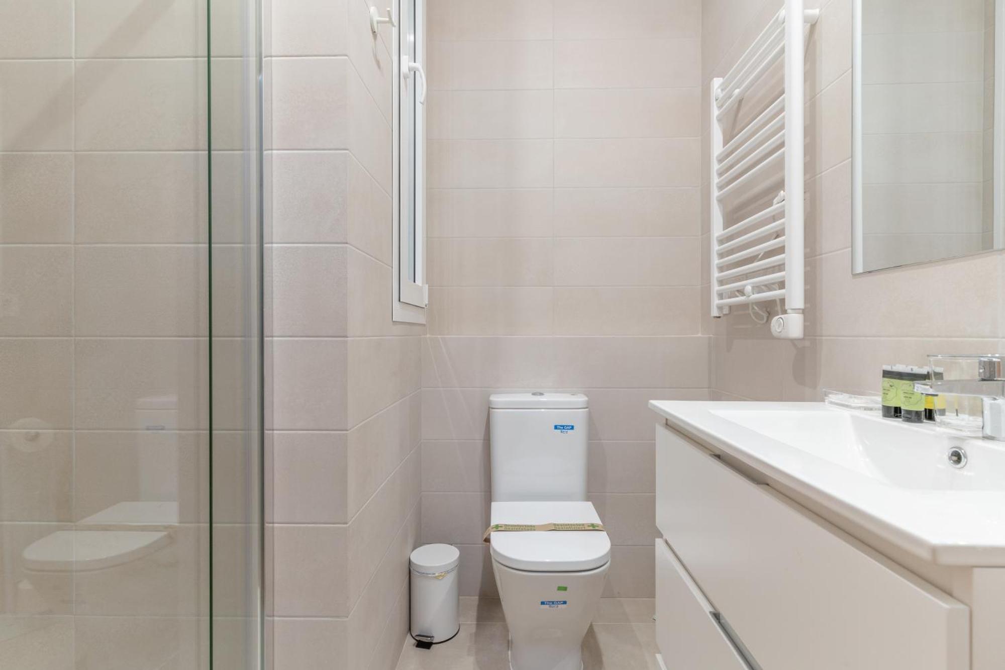 Spacious Central-3Bedrooms 3Bathrooms-Sol Madrid Ngoại thất bức ảnh