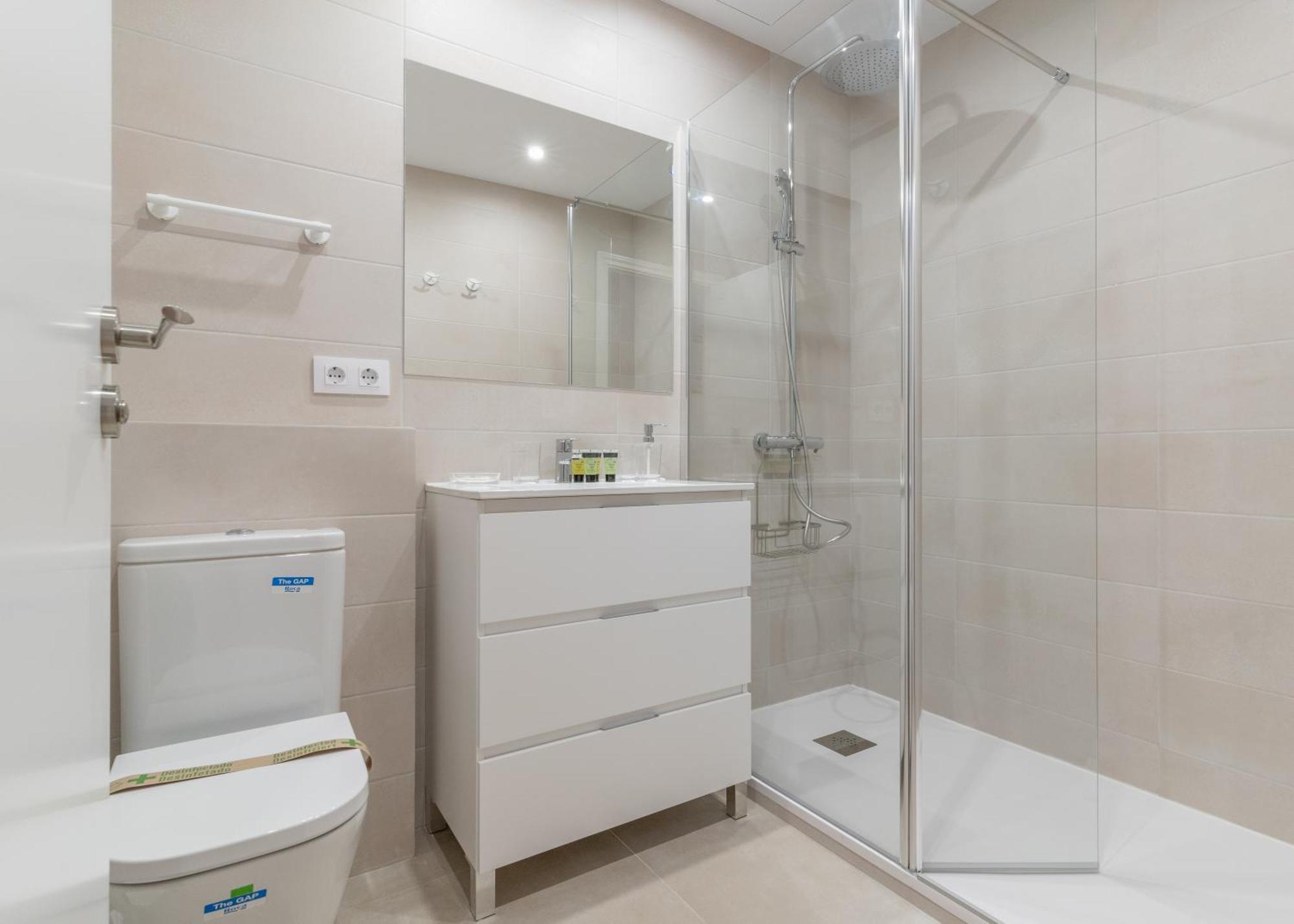 Spacious Central-3Bedrooms 3Bathrooms-Sol Madrid Ngoại thất bức ảnh